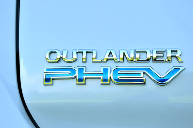 三菱アウトランダーphev Gプレミアムパッケージ 4wd 試乗記 復活のきっかけとなるか Webcg