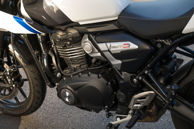 トライアンフ・スラクストン400（6MT）【レビュー】 本場の本物 - webCG