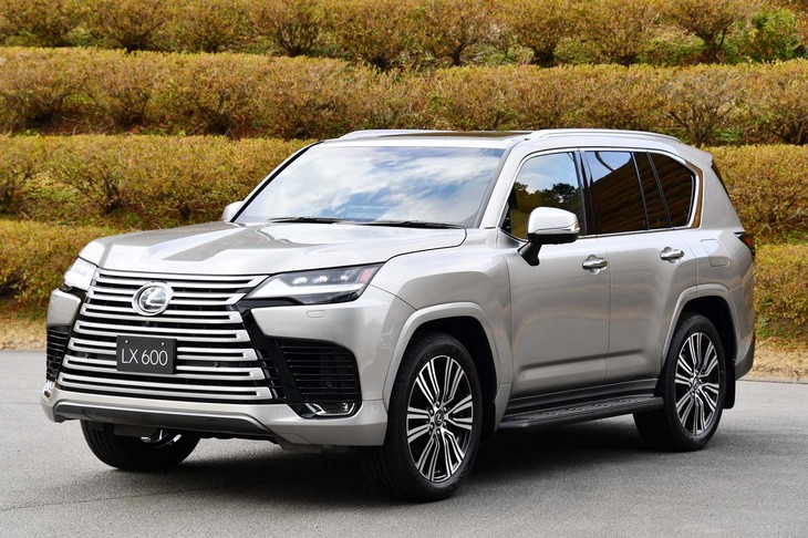 レクサスLX600