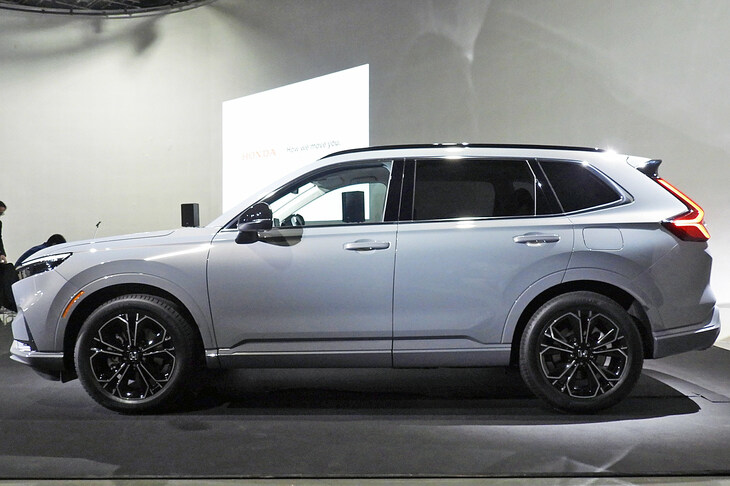 ホンダCR-V e：HEV RS（サイド）