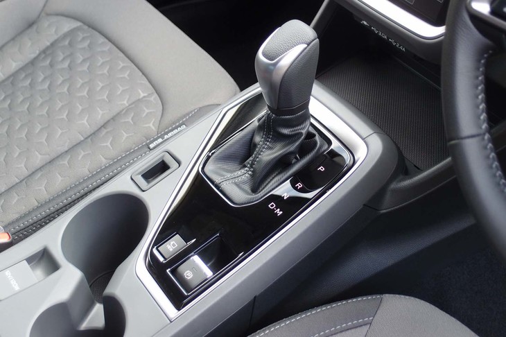 スバル・クロストレック（センターコンソール）