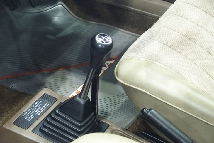 三菱トレディア（1982年）