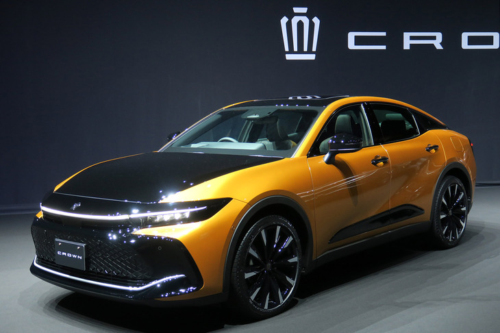 トヨタ・クラウン クロスオーバー（エクステリア）