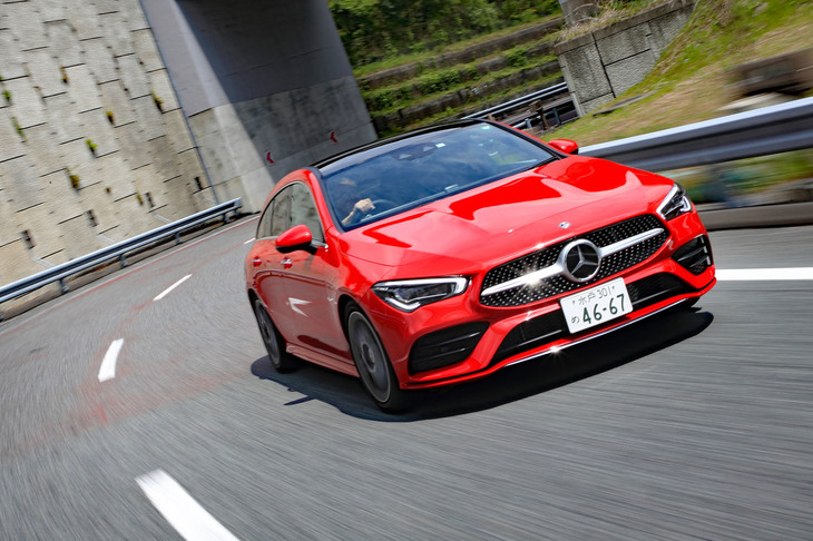 メルセデス・ベンツCLA250 4MATICシューティングブレーク