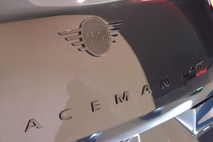 MINIジョンクーパーワークス エースマンE（リアエンブレム）