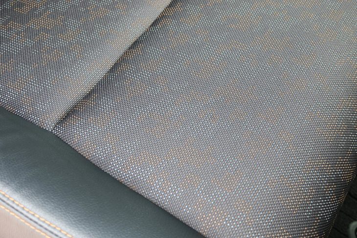 ホンダ・フリード ハイブリッド クロスター（4WD）（フロントシート）