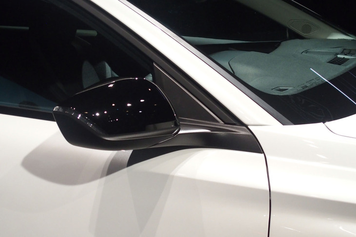 プジョー308アリュール（ドアミラー）