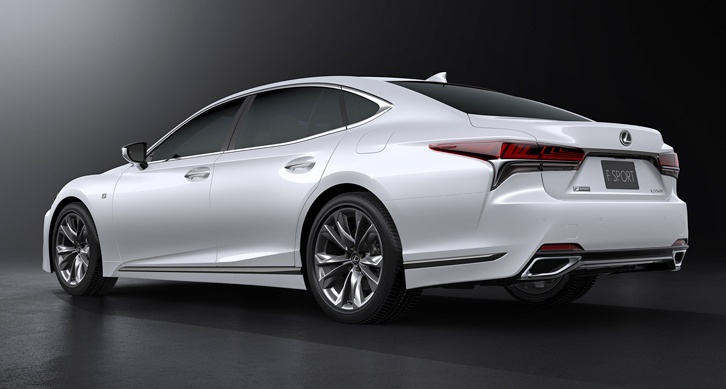 レクサスLS500“Fスポーツ”