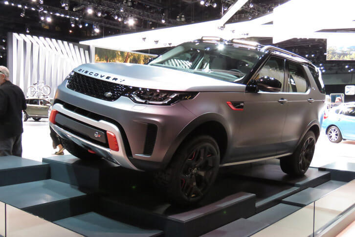 ランドローバー・ディスカバリーSVX