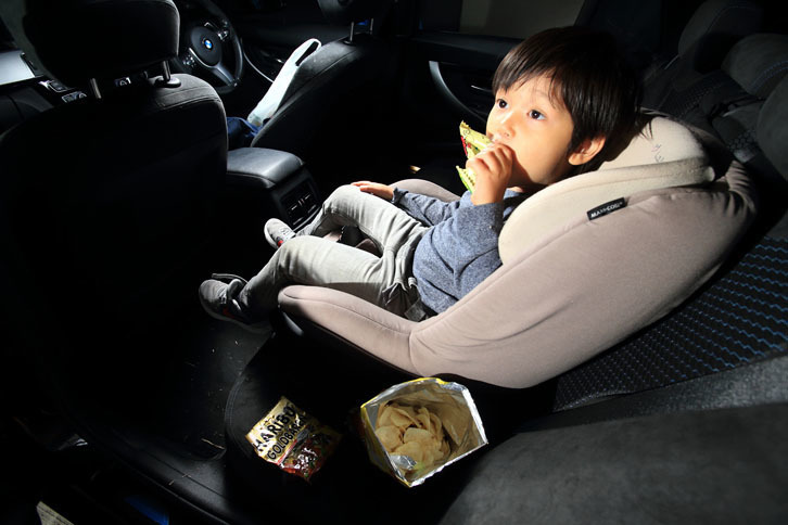 スナック菓子は大好物。あれにもこれにも、つい手が伸びて……。