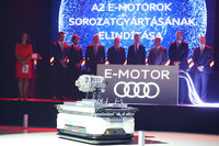 ワークショップではBEVのプラットフォーム戦略に加え、パワートレインの電動化へ向けたアウディの取り組みも解説。同社は2018年7月にハンガリーで次世代電動モーターの生産を開始している。