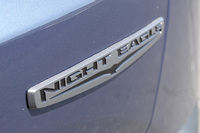 ジープの限定車「ナイトイーグル」に採用されるバッジ。