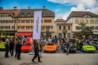 イベントのメインテーマはル・コルビュジエへのオマージュ。イベントは、彼の生まれ故郷であるラ・ショー＝ド＝フォンへも足を伸ばした。