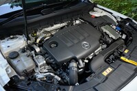 「GLB200d 4MATIC」に搭載される2リッター直4ディーゼルターボエンジン。燃費はWLTCモードで15.8km/リッターとされている。