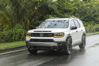 本格的なオフロード性能を持ちながら、オンロードでも快適な走りを提供すると紹介される大型SUV「ホンダ・パスポート」。日本には上級グレードの「トレイルスポーツ エリート」が導入される予定だ。写真は北米仕様。