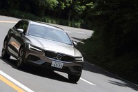 すでに購入済みの車両にも導入できるところが「ポールスターパフォーマンスソフトウエア」のユニークなところ。ボルボの日本法人によれば、車検のときについでに……というユーザーが多いという。