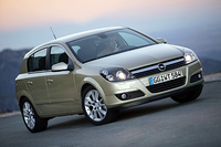 オペル・アストラ1.6＆2.0ターボ（2ペダル5MT/6MT）【海外試乗記（後編）】の画像