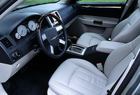 クライスラー300C 5.7V8【海外試乗記】の画像