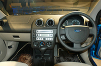 【Movie】「フィエスタ」は「ラテンスピリット＆ジャーマンヘッド」の画像