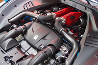 「ターボラグをほぼゼロにした」とうたわれる、3.9リッターV8ターボエンジン。