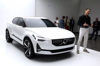 コンセプトカーの「40.2」。