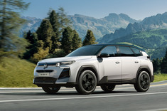 シトロエンのフラッグシップモデルが2代目に進化　新型「C…