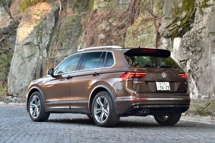 ボディーカラーは全6色。写真はナッツシェルブラウンメタリック。