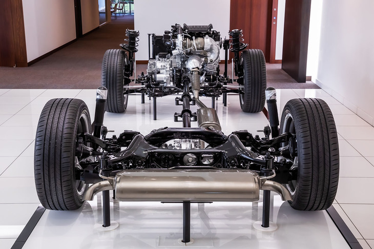 レクサスNX（パワートレイン）