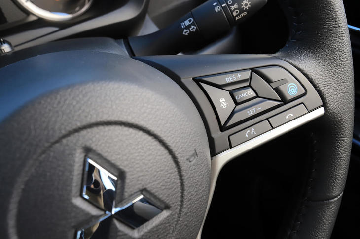 三菱eKクロスT（ステアリングホイール）