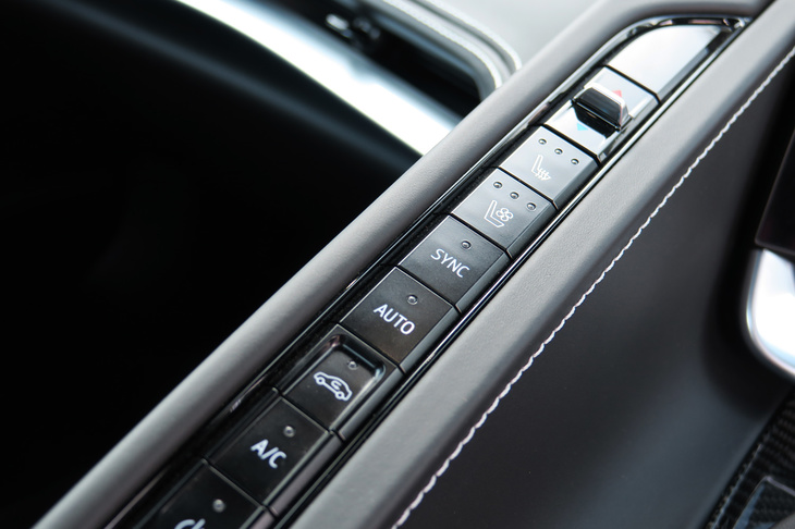 シボレー・コルベット  コンバーチブル（センターコンソール）