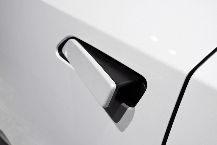 ホンダ・インサイト（フロントドアハンドル）