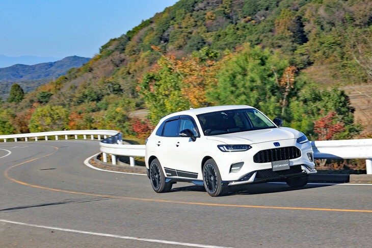 ホンダZR-V e：HEV Z 無限パーツ装着車