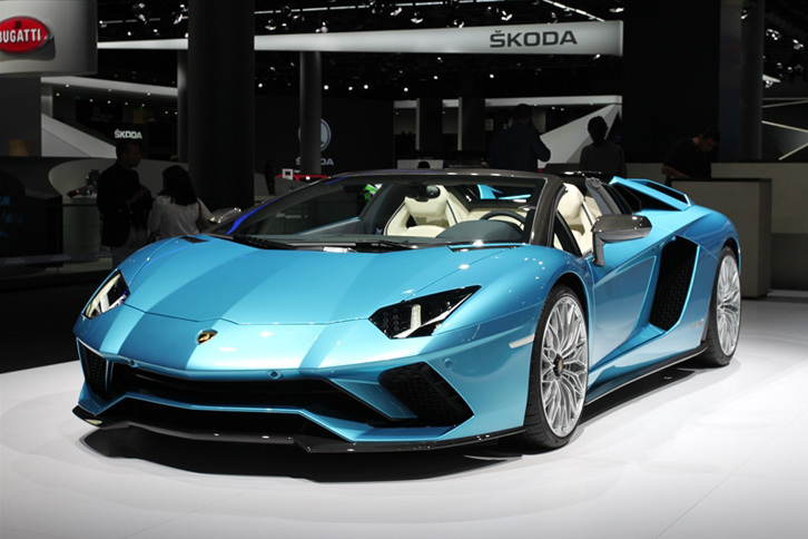 ランボルギーニ・アヴェンタドールSロードスター（エクステリア）