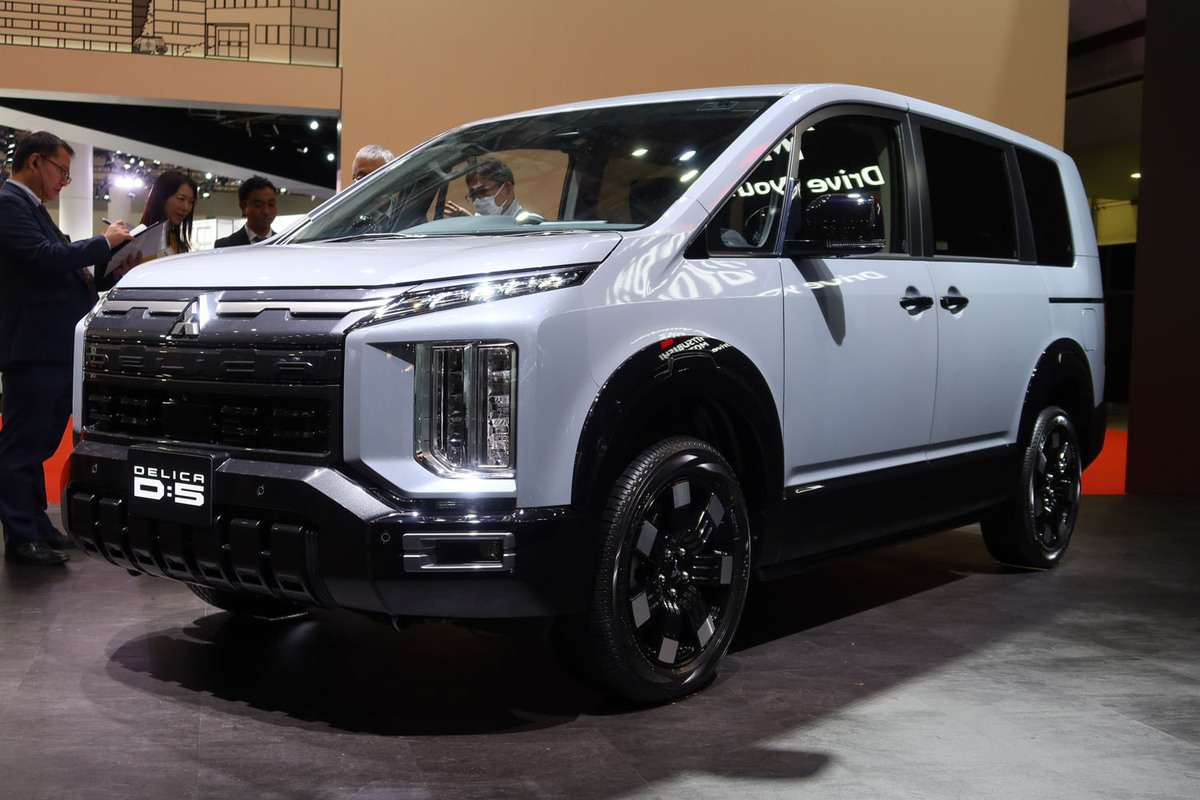 三菱らしさの詰まった次世代SUV「エレバンス コンセプト」が登場