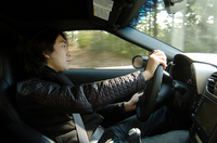 自動車ジャーナリストの島下泰久。
	 