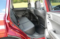 居住性を向上させたとうたわれる後席の様子。