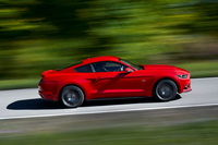 フォードが新型「マスタング」の概要を公開の画像