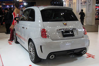 アバルト：2台の“エッセエッセ”を展示【東京オートサロン2010】の画像