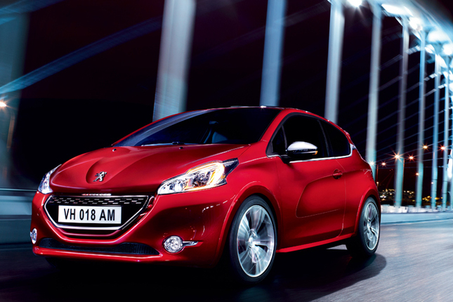 「プジョー208GTi」