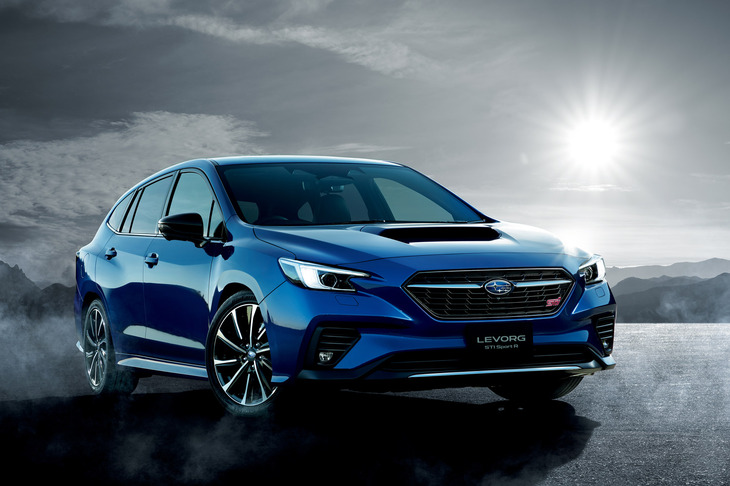 日本専用に企画されたというスポーツワゴン「レヴォーグ」。後に英国やオーストラリア、ニュージーランドでも販売されたが（英国以外では現在でも販売中）、日本市場を主眼に置いていることには変わりない。