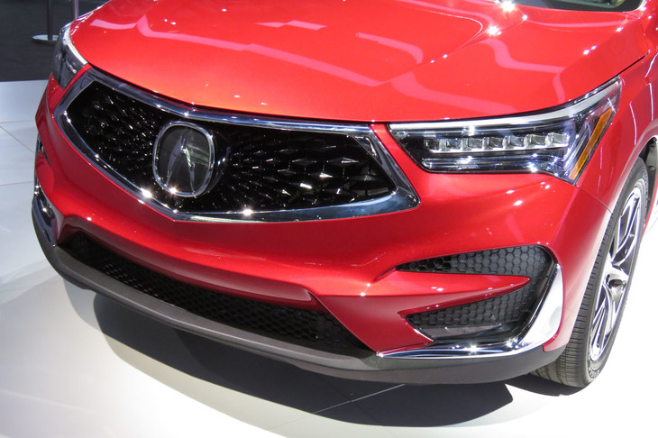 アキュラRDX（フロントまわり）