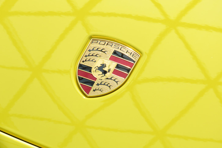 ポルシェ718ケイマン