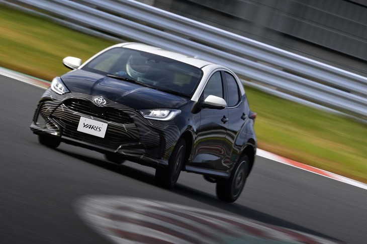 トヨタ・ヤリス プロトタイプ＜1.5リッターガソリンエンジン車＞