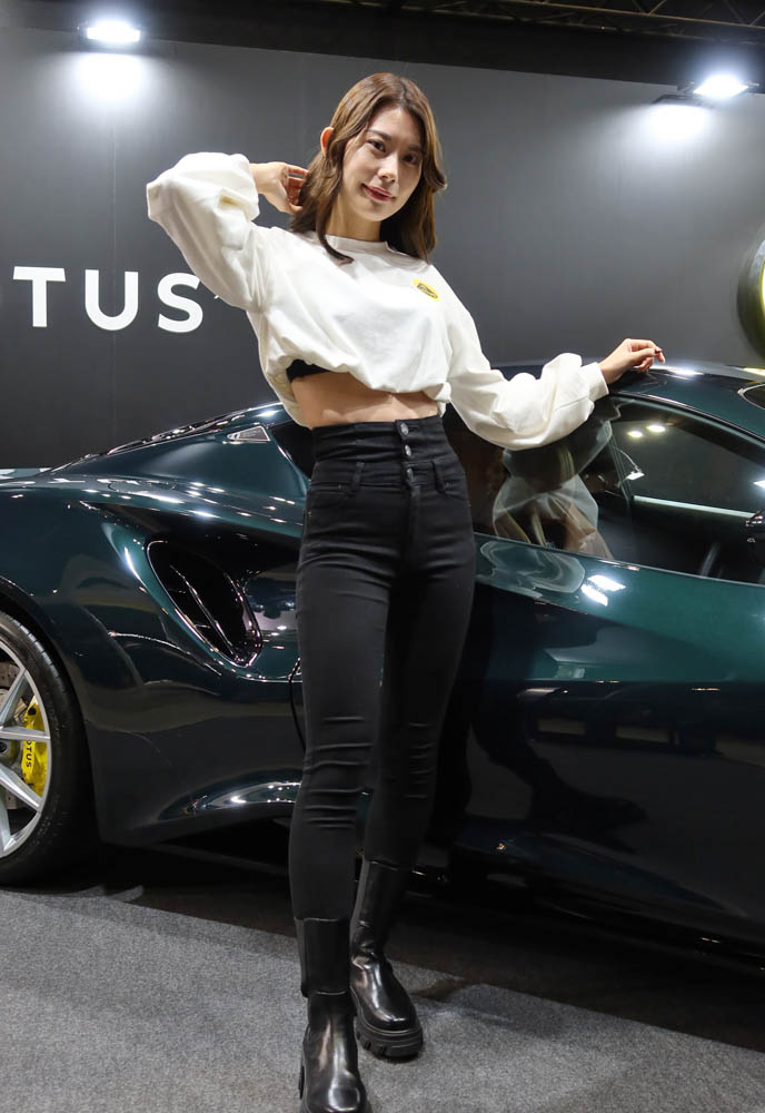 エルシーアイのコンパニオン