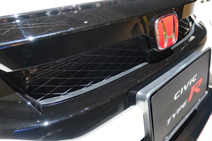 ホンダ・シビック タイプR（フロントグリル）