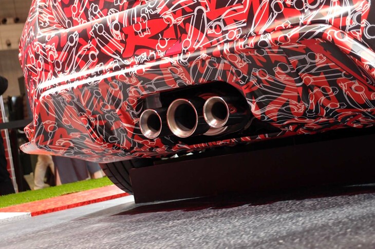 ホンダ・シビック タイプR プロトタイプ（マフラーエンド）