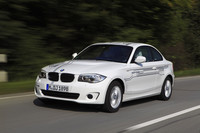 BMW、電気自動車のカーシェアリングを開始