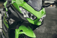 カワサキ・ニンジャ400 KRTエディション