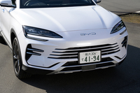 「シール」などと同じ海洋シリーズに属しているため、フロントにはシリーズ共通の「オーシャンエックスフェイス」を採用。なかなかスタイリッシュな面持ちだ。