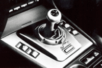 BMW「M3クーペ」にシーケンシャルトランスミッション